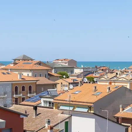 Italian Experience- Conero Bluloft *