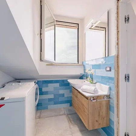 Апартаменты Italian Experience- Conero Bluloft *