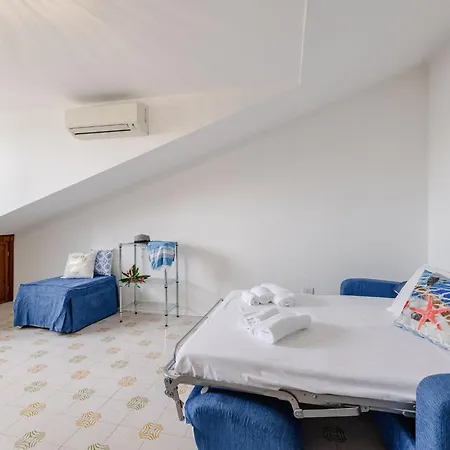 Italian Experience- Conero Bluloft Апартаменты Порто-Реканати