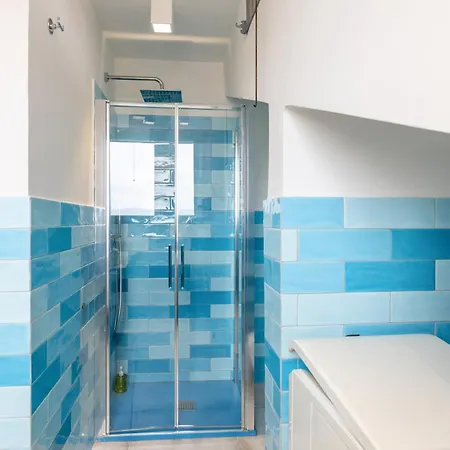 Italian Experience- Conero Bluloft * Porto Recanati