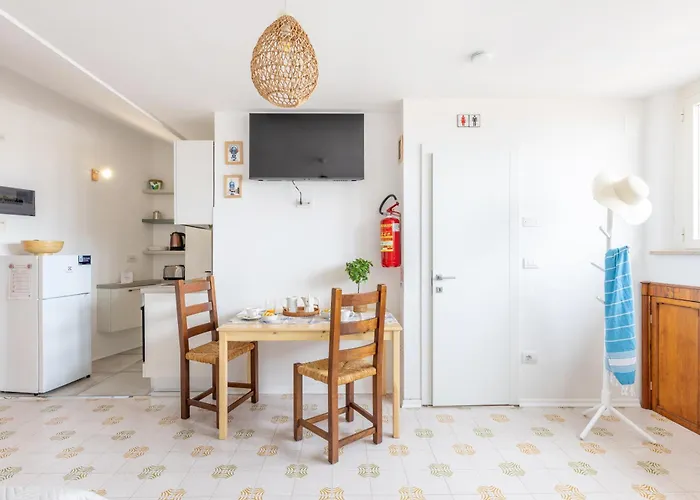 Italian Experience- Conero Bluloft Daire